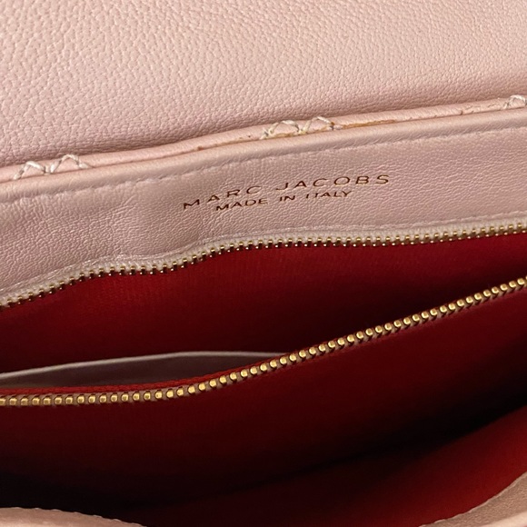 Marc Jacobs made in Italy pink over-the-shoulder bag - Picture 4 of 4